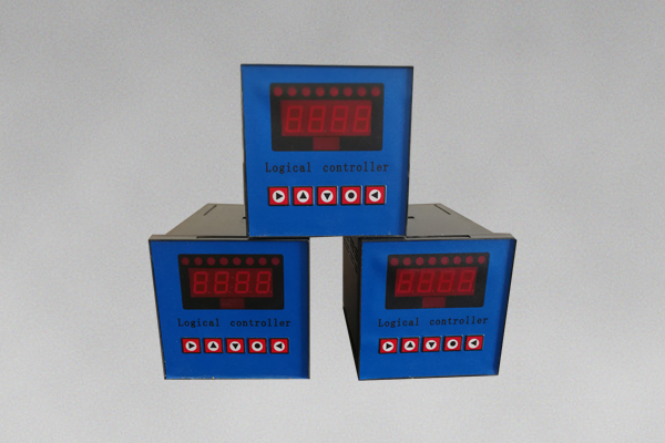 空氣炮、疏松機(jī)控制柜PLC模塊